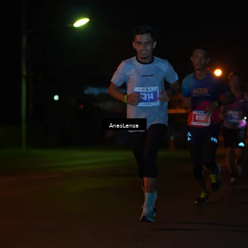 Runner Photo 4432466