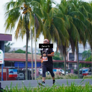 Runner Photo 4432479