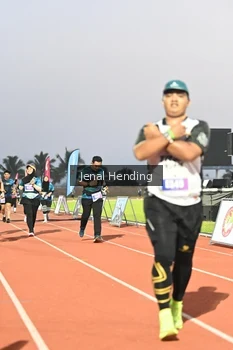 Runner Photo 4432494
