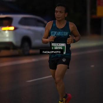 Runner Photo 4432596