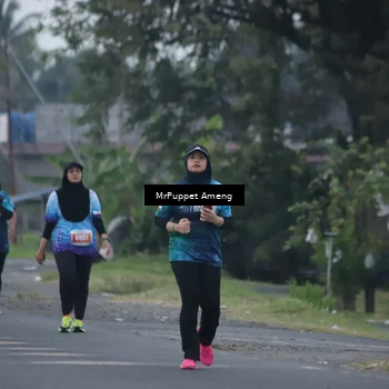 Runner Photo 4432633