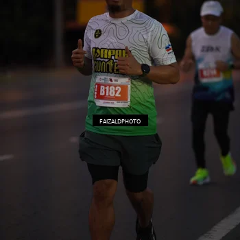 Runner Photo 4432729