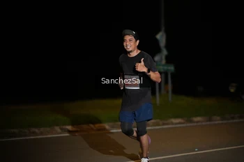 Runner Photo 4432748