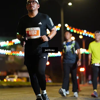 Runner Photo 4432768