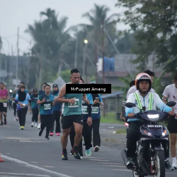 Runner Photo 4432772