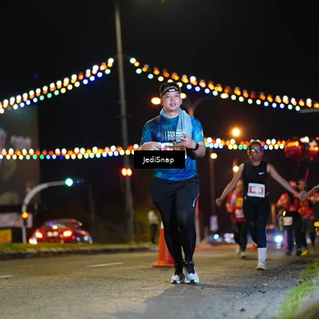 Runner Photo 4432912