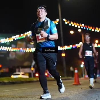 Runner Photo 4432972