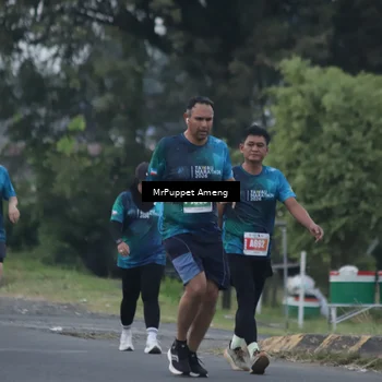 Runner Photo 4433014