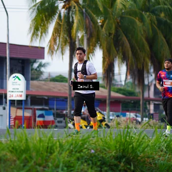 Runner Photo 4433193