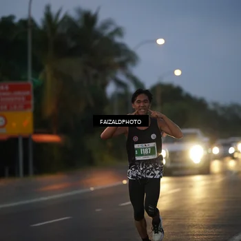 Runner Photo 4433218