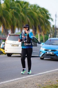 Runner Photo 4433298