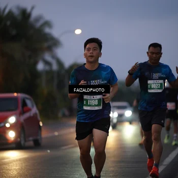 Runner Photo 4433354
