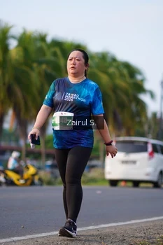 Runner Photo 4433359