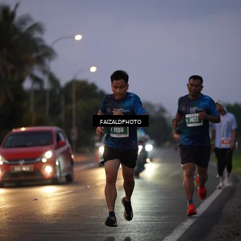 Runner Photo 4433394