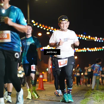 Runner Photo 4433395