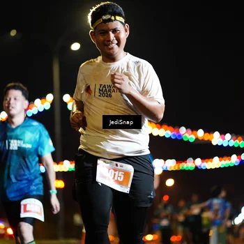 Runner Photo 4433419