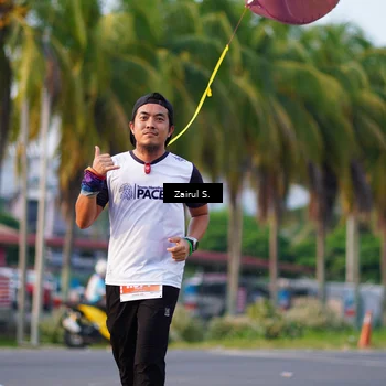 Runner Photo 4433437