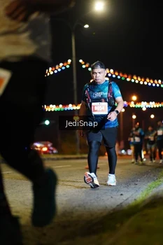 Runner Photo 4433446