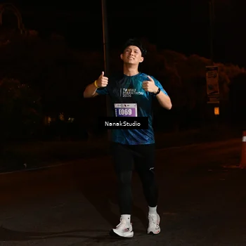 Runner Photo 4433448