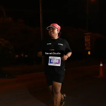 Runner Photo 4433457