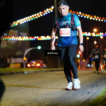 Runner Photo 4433470