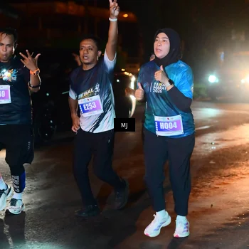 Runner Photo 4433490