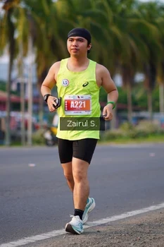 Runner Photo 4433525