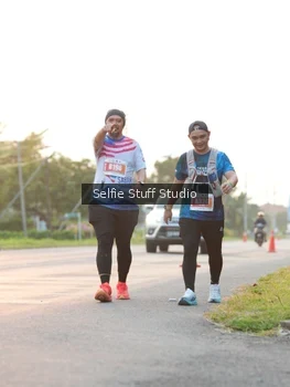 Runner Photo 4433575