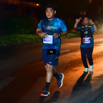 Runner Photo 4433626