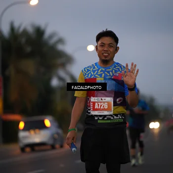 Runner Photo 4433654