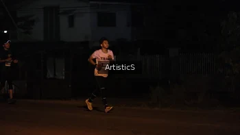 Runner Photo 4433660