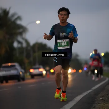Runner Photo 4433834