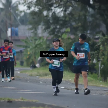 Runner Photo 4433885