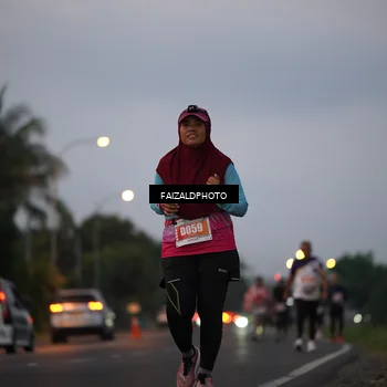 Runner Photo 4434003