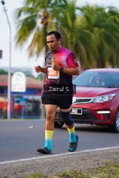 Runner Photo 4434073