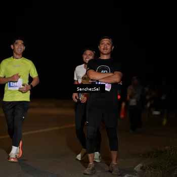 Runner Photo 4434079