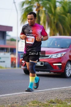 Runner Photo 4434086