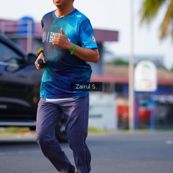 Runner Photo 4434120