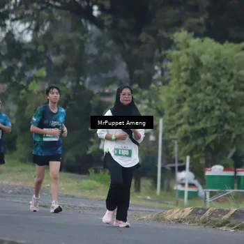 Runner Photo 4434208