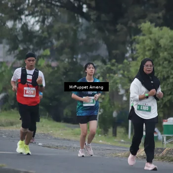 Runner Photo 4434276