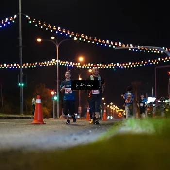 Runner Photo 4434363