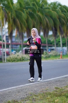Runner Photo 4434383