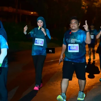 Runner Photo 4434453