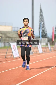 Runner Photo 4434487