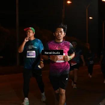 Runner Photo 4434495