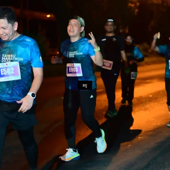 Runner Photo 4434502