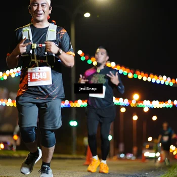 Runner Photo 4434536