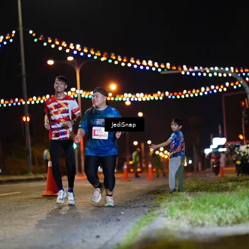 Runner Photo 4434564