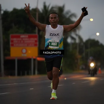 Runner Photo 4434599
