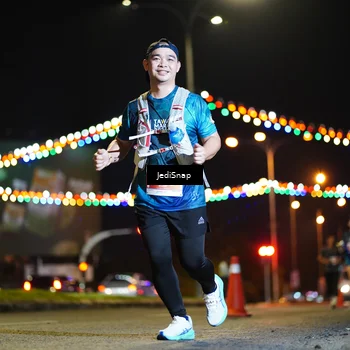 Runner Photo 4434668